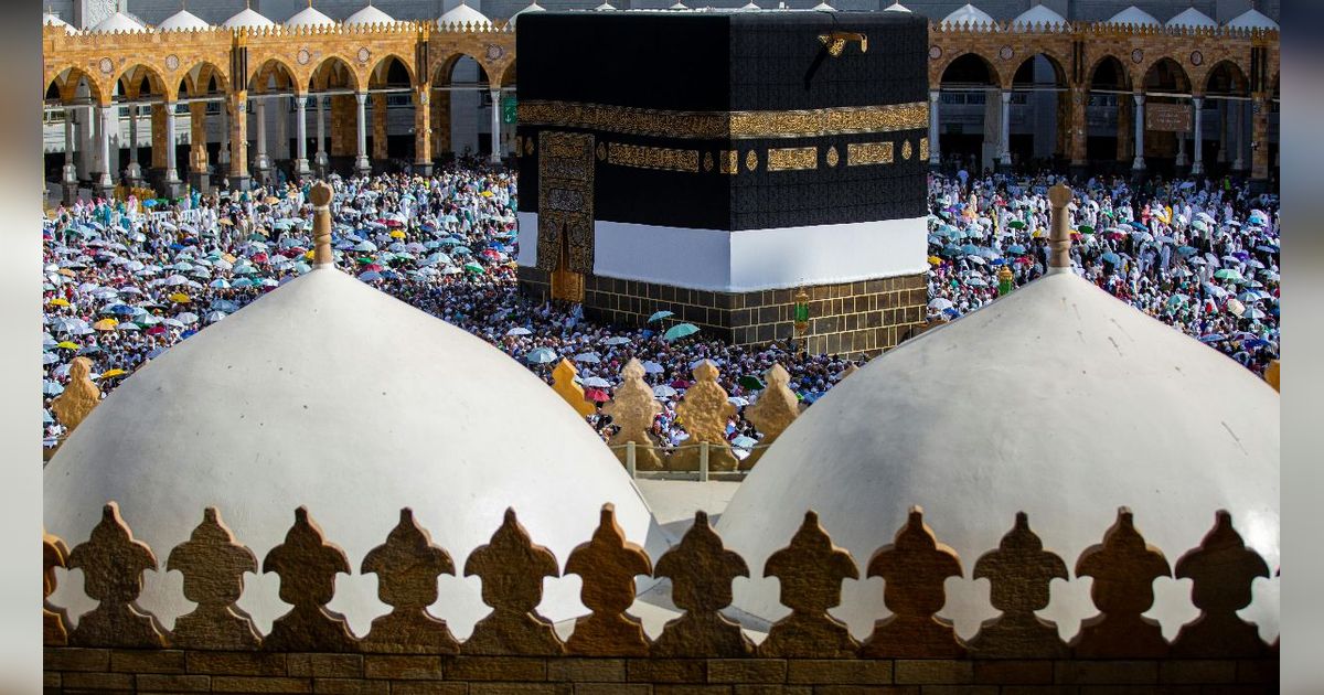 6 Syarat Tawaf agar Ibadahnya Sah, Salah Satunya Memulai dan Mengakhiri di Hajar Aswad