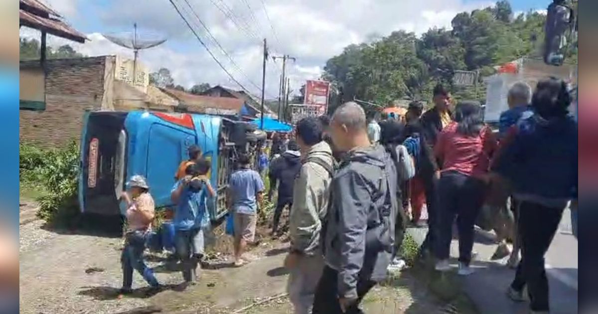 Bus Big Bird Maut Bawa Rombongan ASN dari Jakarta, Hendak Berwisata ke Danau Toba