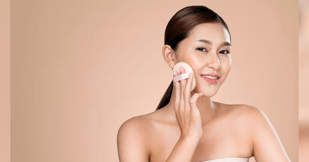 Teknik Aplikasi Puff Tepat, Kunci Riasan Flawless dan Merata