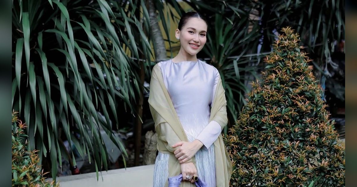 Siap Dihuni Bareng Suami, Begini Mewahnya Rumah Baru Ayu Ting Ting yang Jadi Sorotan