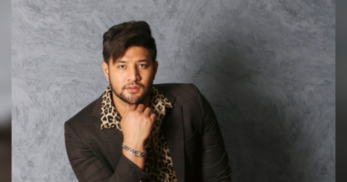 Teka-Teki Senyum Ammar Zoni Respons Kabar Irish Bella Dijodohkan Netizen +62 dengan Abidzar