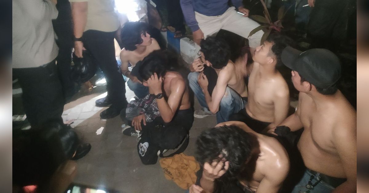 Puluhan Mahasiswa dan Sajam Diamankan Usai Demo Hardiknas di Makassar, Semua Bakal Dites Urine