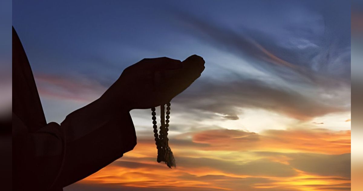 Doa Sedekah Subuh dan Artinya, Perlu Diamalkan Umat Muslim
