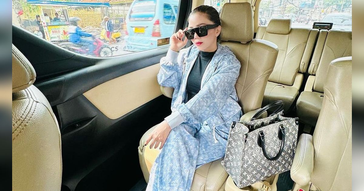 10 Potret Mewahnya Rumah `Crazy Rich` Fenny Frans, Bongkar Suami Selingkuh dengan ART