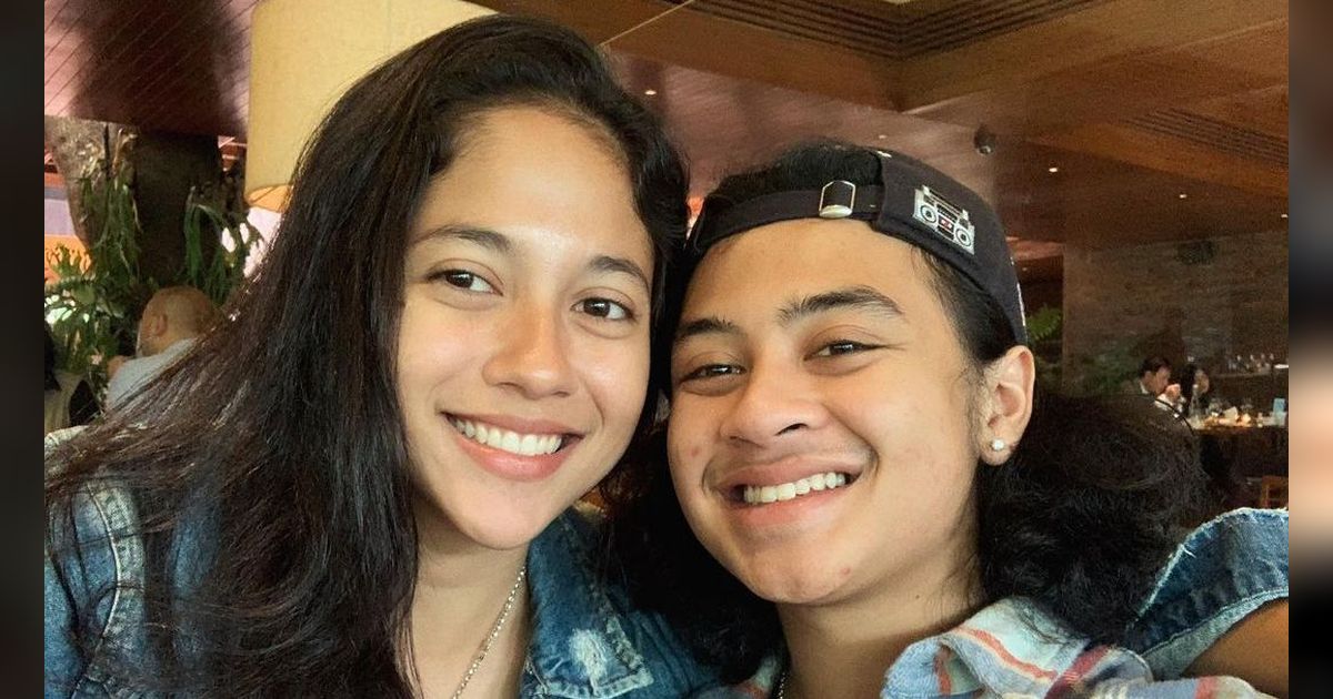 Momen Detk-detik Bastian Steel Lamar Sitha Marino, Sudah 4 Tahun Berpacaran