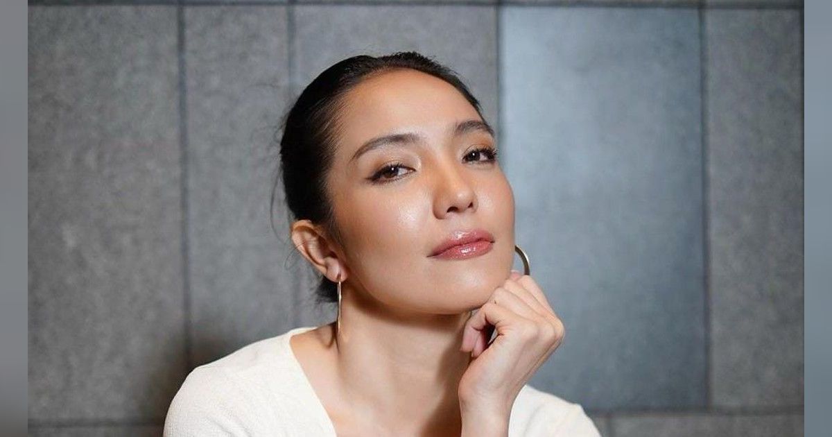 Cantik dan Seksi, 8 Potret Pacar Kevin Julio yang Beda Usia 11 Tahun