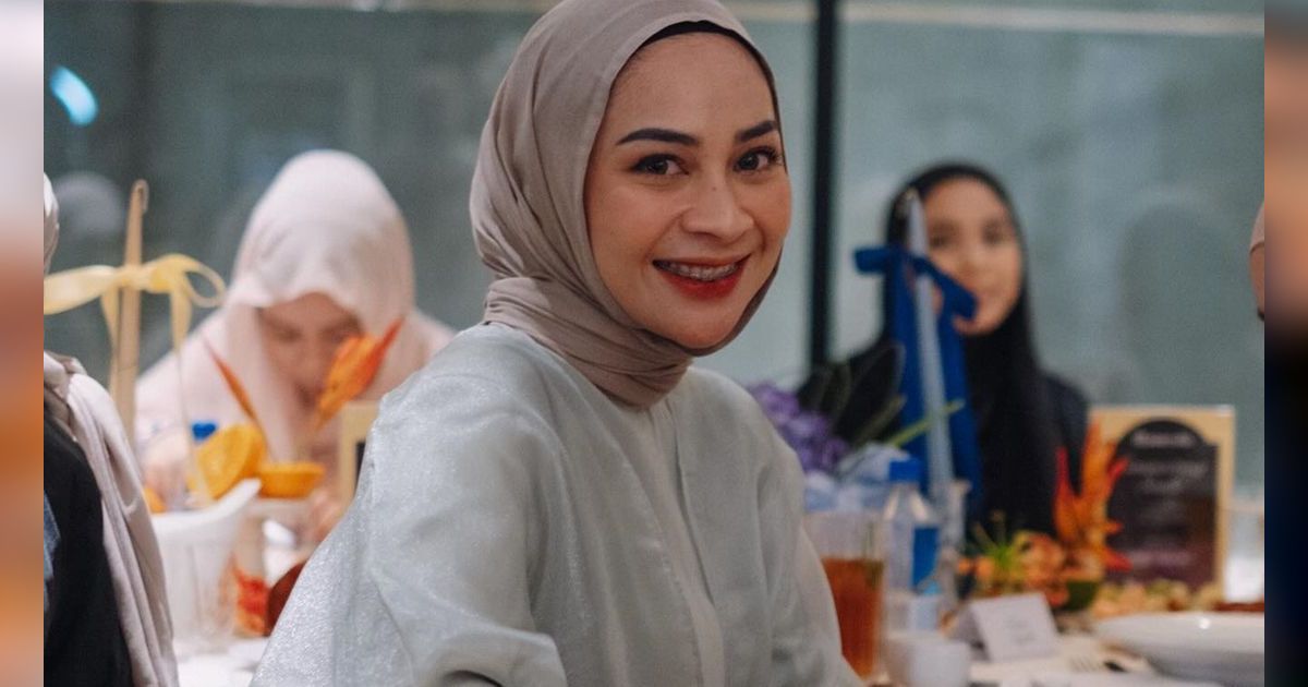 Dulu Ramai Didukung Kini Malah Dihujat, 8 Potret Ira Nandha Seleb TikTok yang Viral Usai Bongkar Perselingkuhan Sang Suami Pilot