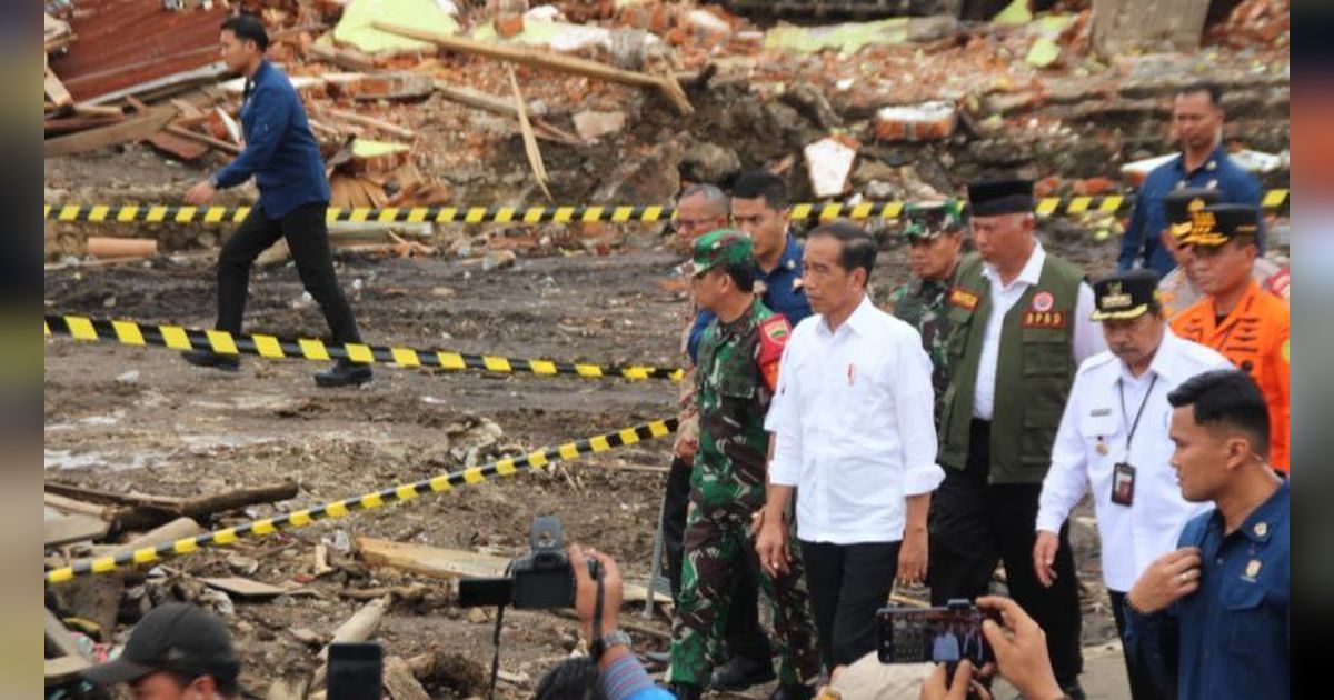 Presiden Jokowi Perintahkan Segera Temukan Korban Hilang Akibat Banjir Sumbar