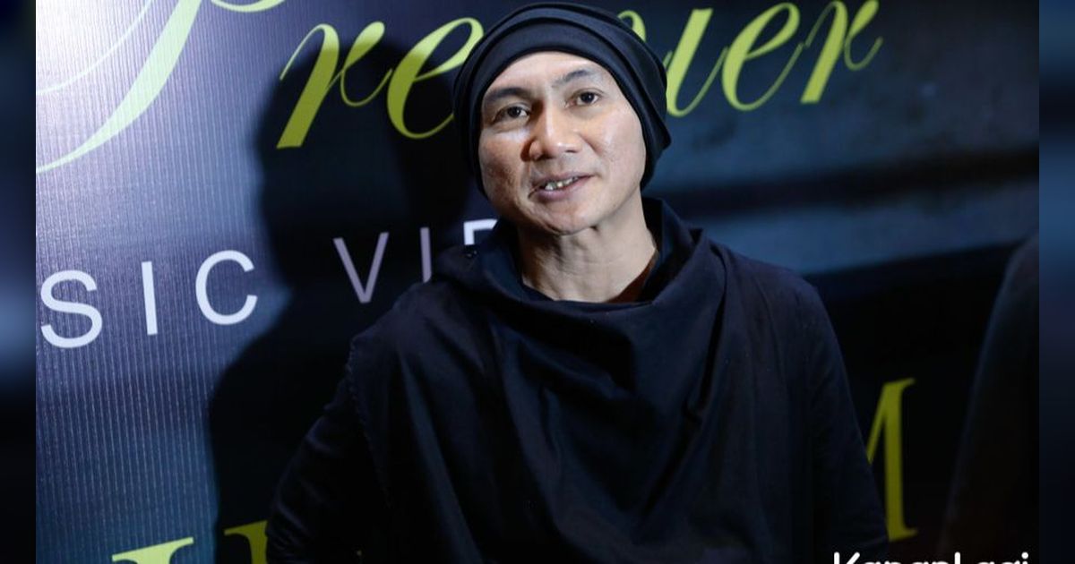 Anji Manji Digugat Cerai Wina Natalia