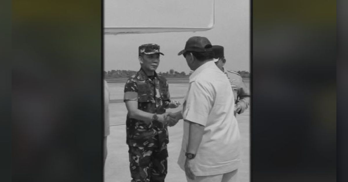 Tangan Jenderal Kopassus saat Dampingi Prabowo Subianto Jadi Sorotan, Gercep Singkirkan Ancaman