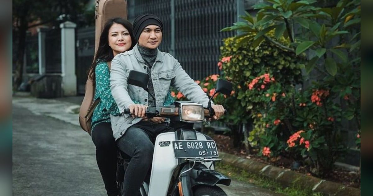 Kini Tinggal Kenangan, 8 Potret Mesra Anji Manji dan Wina Natalia Sebelum Layangkan Gugatan Cerai