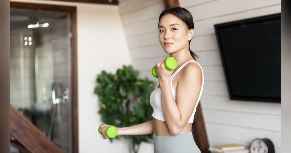Bunda 'Lulus' Menyusui Si Kecil? Lakukan 5 Langkah untuk Kencangkan Payudara