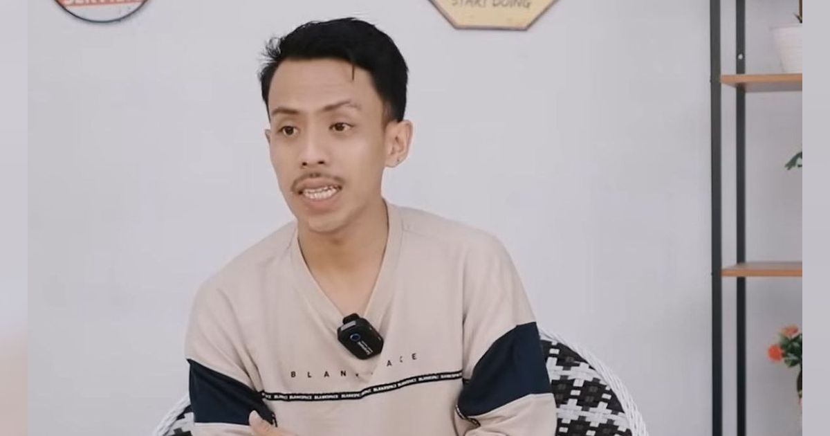 Ini Sosok Pemilik Seblak Viral Ciamis yang Diserbu Ratusan Pelamar, Ternyata Omzetnya Tembus Rp300 Juta/Bulan