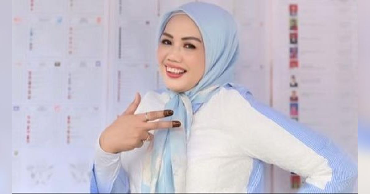 Elly Sugigi Mengungkap Pengalaman Pasang Susuk di Beberapa Bagian Wajahnya, Buat Pikat Berondong?