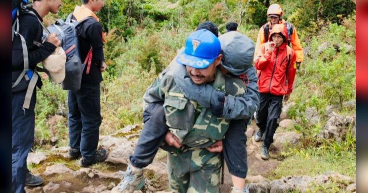 Insiden di Pos 9 Gunung Bawakaraeng: Dua Pendaki Wanita Dievakuasi Karena Hipotermia dan Kecelakaan