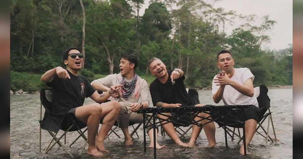 Potret Raffi Ahmad Healing Bareng 'The Dudas Minus One', Asyik Main di Sungai Sambil Menikmati Pemandangan