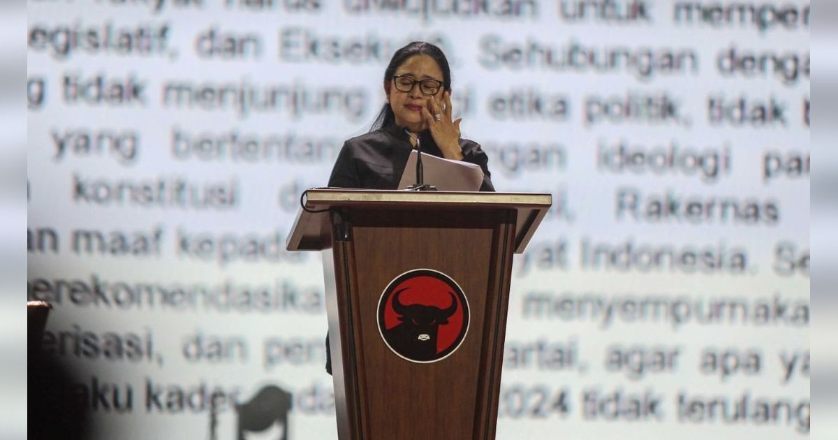 FOTO: Reaksi Puan Maharani Berkaca-kaca Saat Bacakan Hasil Rekomendasi Rakernas V PDIP