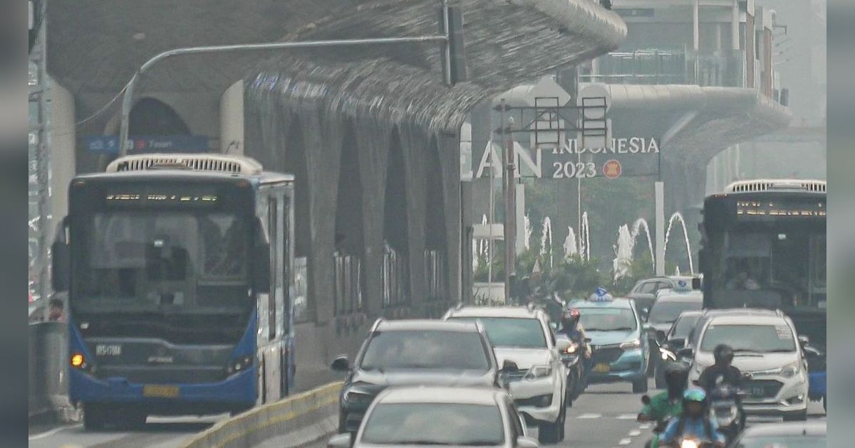 Kualitas Udara Jakarta Hari Ini: Tidak Sehat, Posisi Tiga Terburuk di Dunia