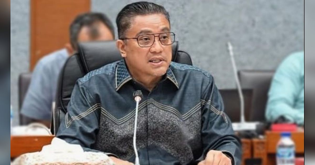 Anggota DPR Dede Yusuf Sebut Kuliah Bukan Tersier, Dirjen Dikti Tertawa