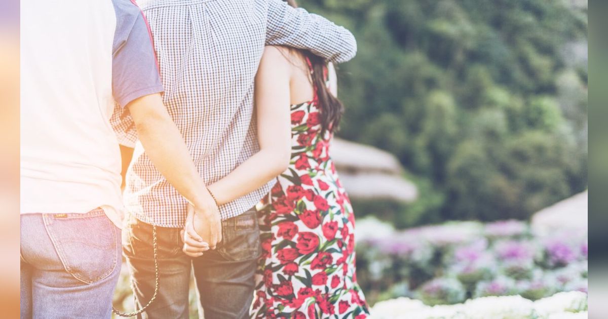 Kebelet Nikah, Wanita Ini Terima Lamaran Pria Lain dan Campakkan Pacar Sehari Jelang Akad, Kini Gila Mikirin Mantan