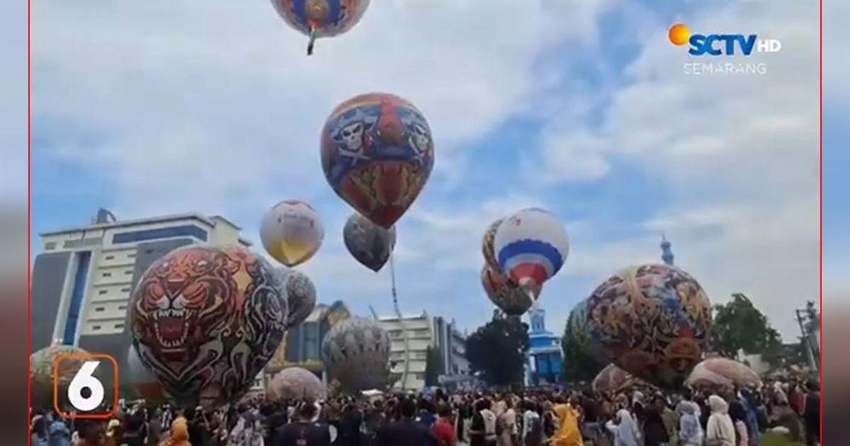 Melihat Keindahan Balon Udara di Langit Bayumas, Hiburan Murah Meriah dari Kampus UMP untuk Warga Sekitar