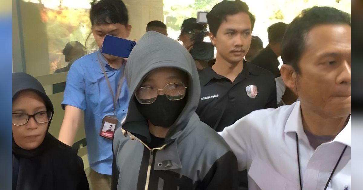 Ingat Kasus Viral Oknum Petugas Damkar Cabuli Anak Kandung di Jaktim? Mantan Istri Murka, Ungkap Ulah Mengejutkan Pelaku dalam Penjara