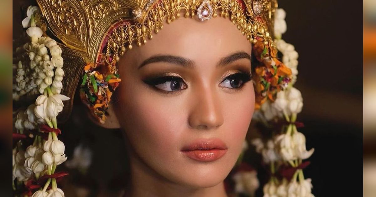 Transformasi Makeup Barbie Look Jadi Pengantin Palembang Bikin Terpana