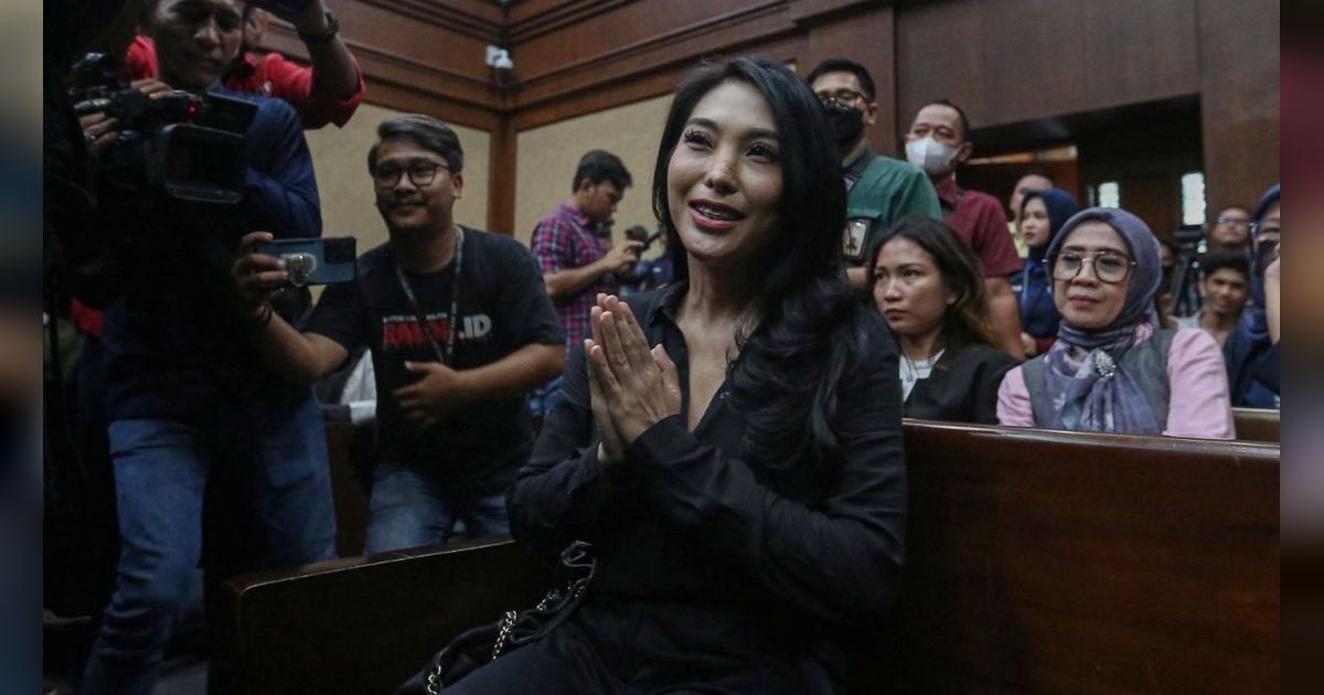 Sederet Kemewahan Didapat Biduan Nayunda dari SYL, Tas Balenciaga Hingga Transferan Uang Puluhan Juta