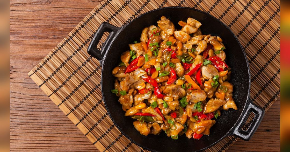 Resep Ayam Kung Pao, Hidangan Klasik Tiongkok yang Pedasnya Menantang