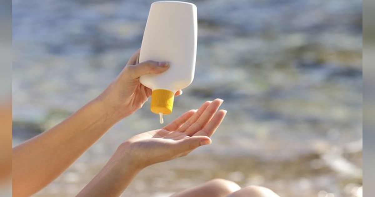10 Rekomendasi Sunblock Terbaik untuk Kulit agar Tak Mudah Terbakar Matahari