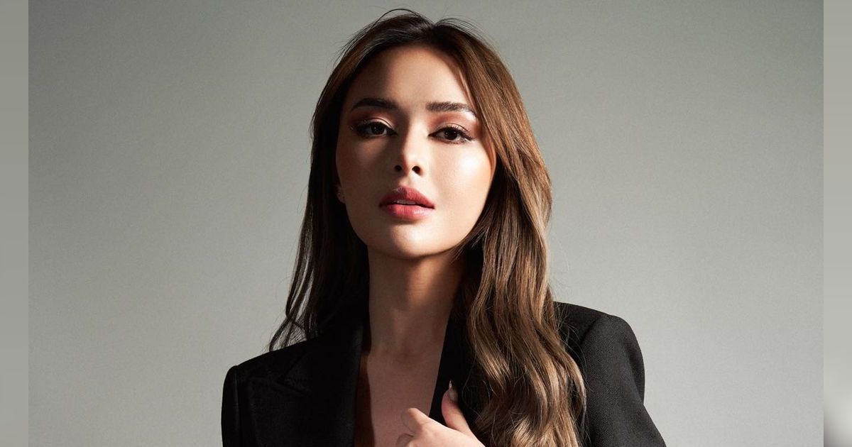 8 Potret Terbaru Amanda Manopo yang Disebut Makin Kurus, Penampilannya Jadi Beda Banget