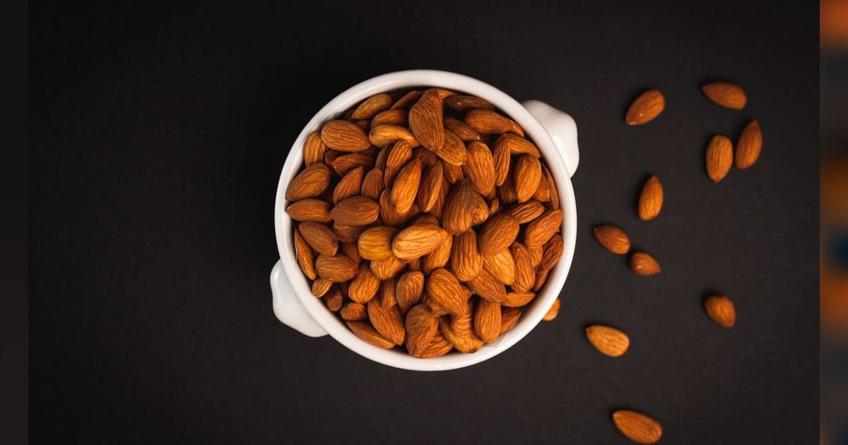 7 Manfaat Kacang Almond untuk Pria, Meningkatkan Kesuburan dan Pembentukan Otot