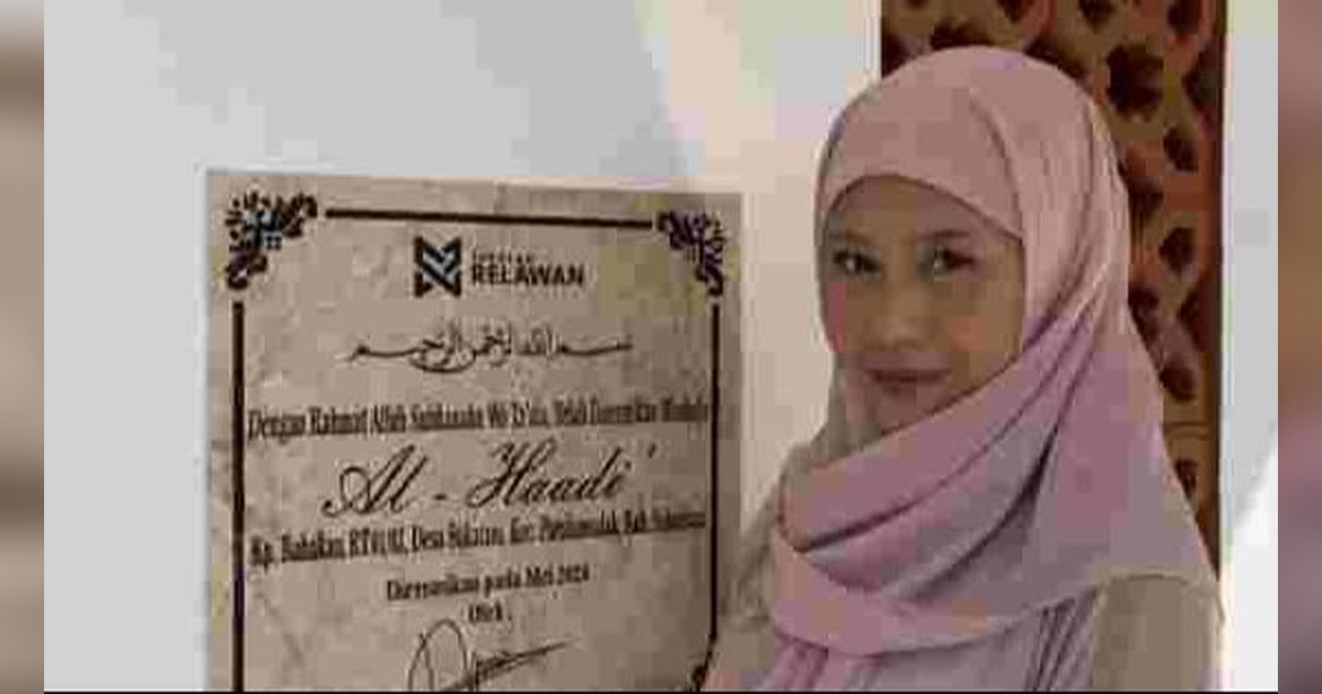 10 Potret Nadin Amizah Bangun Musala di Sukabumi, Tak Kuat Tahan Air Mata
