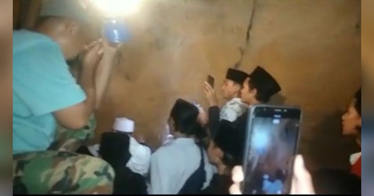 Heboh Jalan Tembus ke Mekah Lewat Gua Safarwadi di Tasikmalaya, Netizen: Travel Haji dan Umroh Bisa Bangkrut!