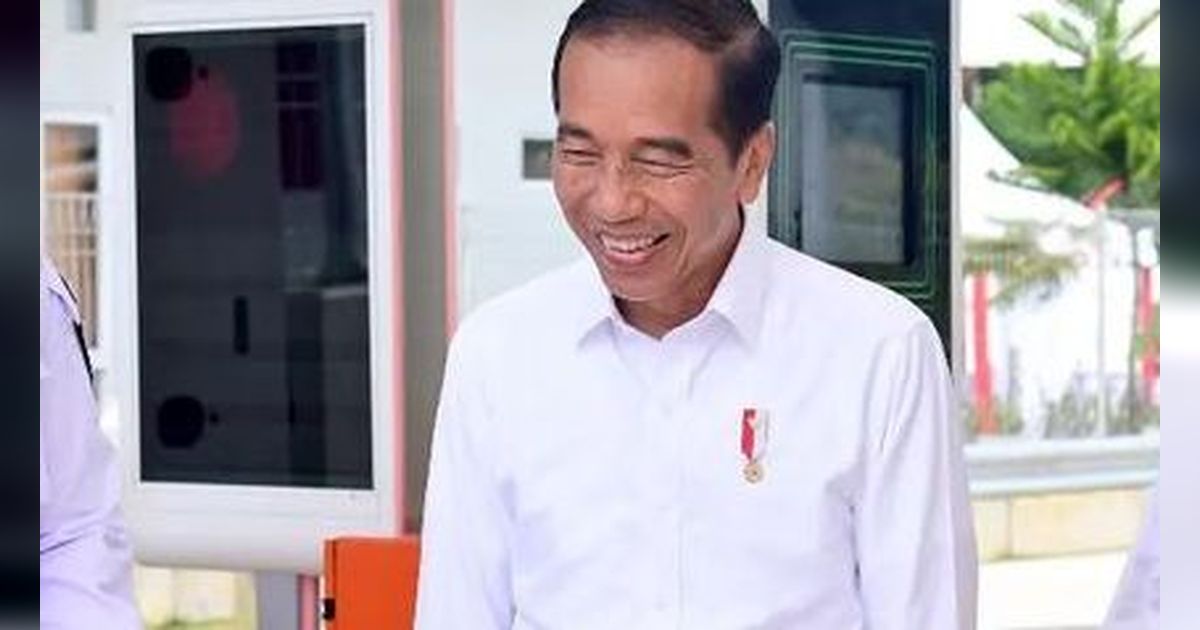 VIDEO: Pengakuan Jujur Jokowi Soal Batas Usia Kepala Daerah, Karpet Merah Untuk Kaesang?