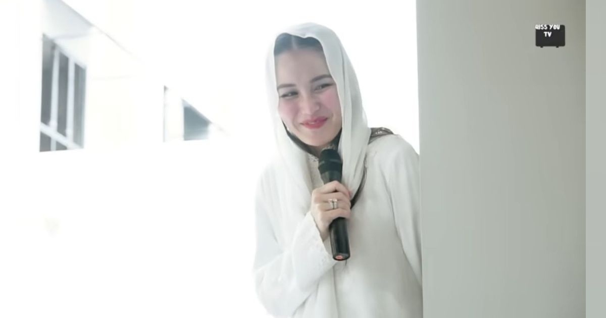 Kumpulkan Anak Yatim, Ayu Ting Ting Syukuran Rumah Baru  'Alhamdulillah Ada Rezeki'
