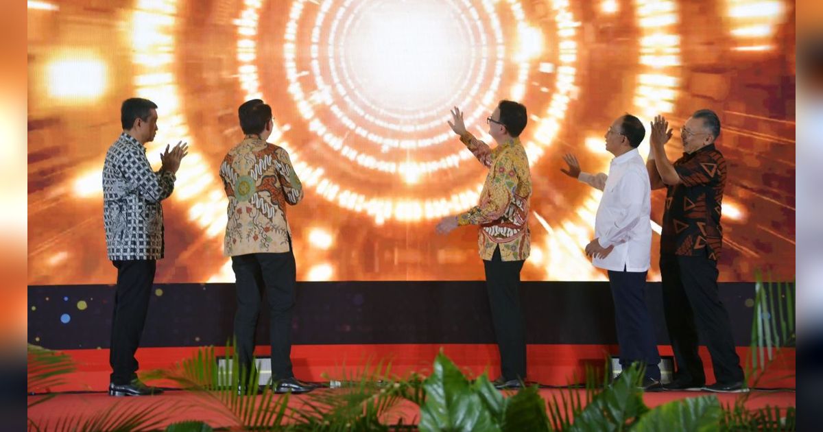 Dukung Kolaborasi UMKM, Wamendag Jerry Resmikan Pabrik Cikarang Baru Trade Center