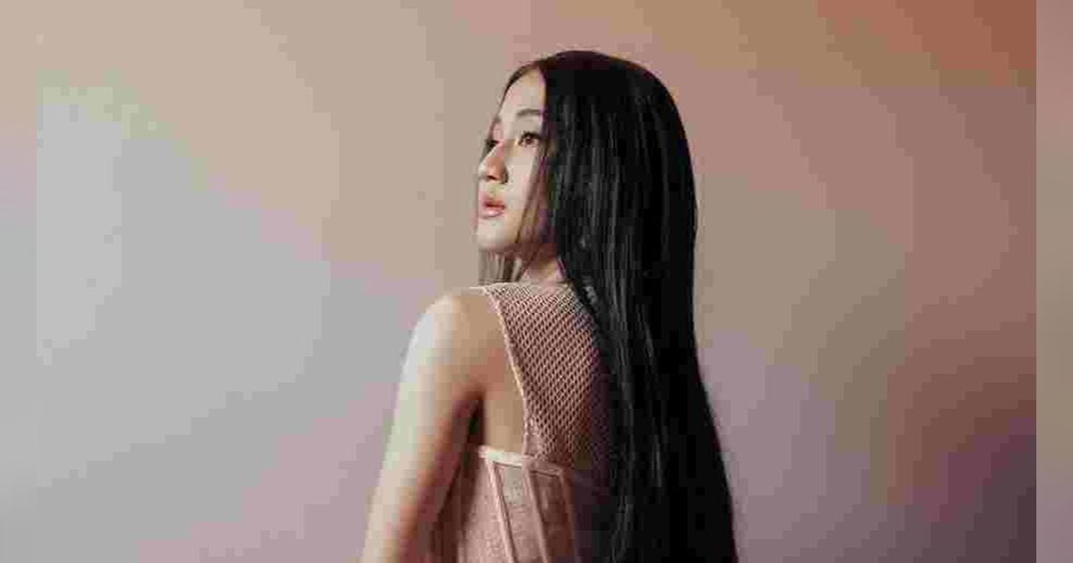 Sering Tampil Stylish, Potret Terbaru Keisya Levronka dengan Rambut Panjang, Disebut Mirip Lucinta Luna