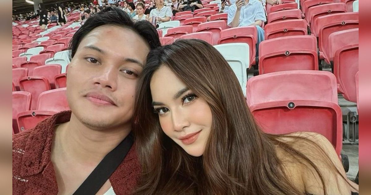 8 Potret Bridal Shower Mahalini Bareng Rizky Febian, Bentuk Kue Bikin Gagal Fokus