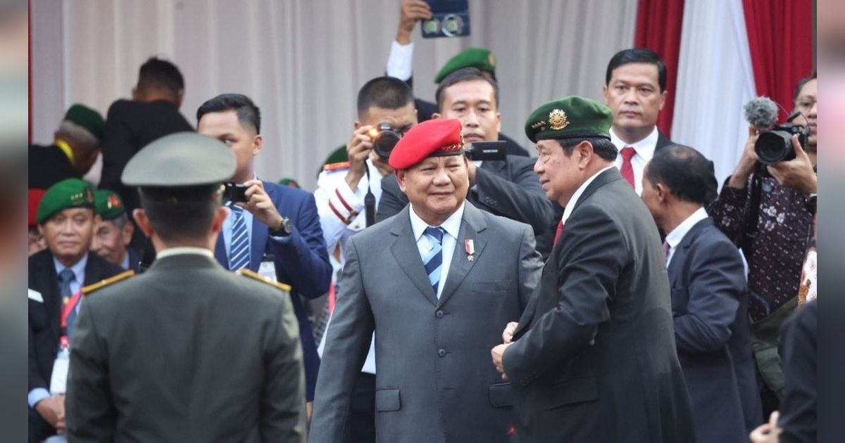 VIDEO: Gagah Eks Panglima TNI Andika Perkasa Berbaret Merah Hadiri Acara Menhan Prabowo
