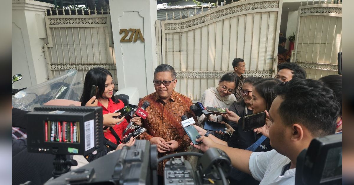 Hasto Sebut Ganjar Deklarasikan Oposisi Seiring dengan PDIP