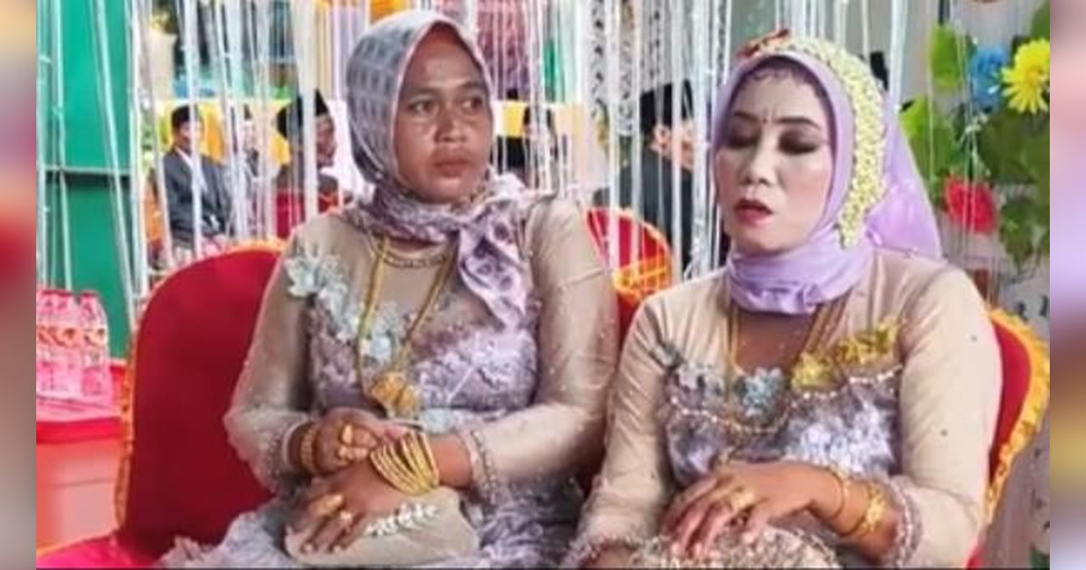 Viral! Beginilah Kalau Emak-emak Jadi Pagar Ayu: Pakai Perhiasan bak Toko Emas Berjalan, Makeupnya Tebal 'Atas Siang Bawah Malam'