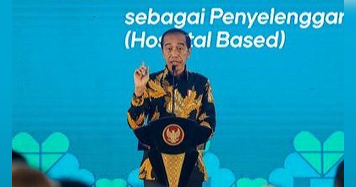 VIDEO: Tawa Lebar Jokowi Saat Ditanya Jadi Pendorong Pertemuan Prabowo & Megawati