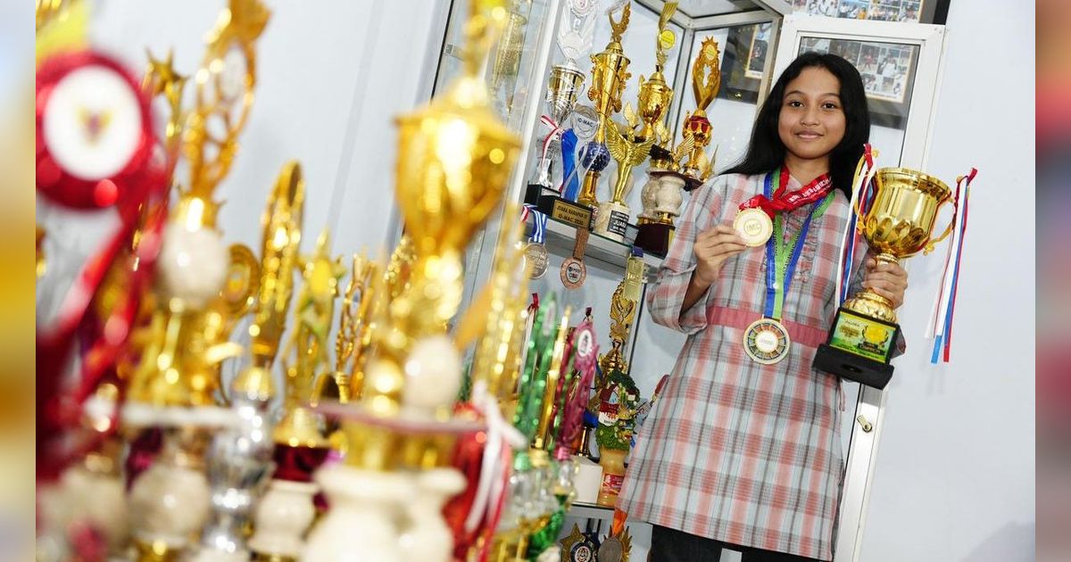 Juara Lomba Internasional Sejak Kelas II SD, Ini Kisah Pelajar Asal Madiun Dijuluki Ratu Matematika