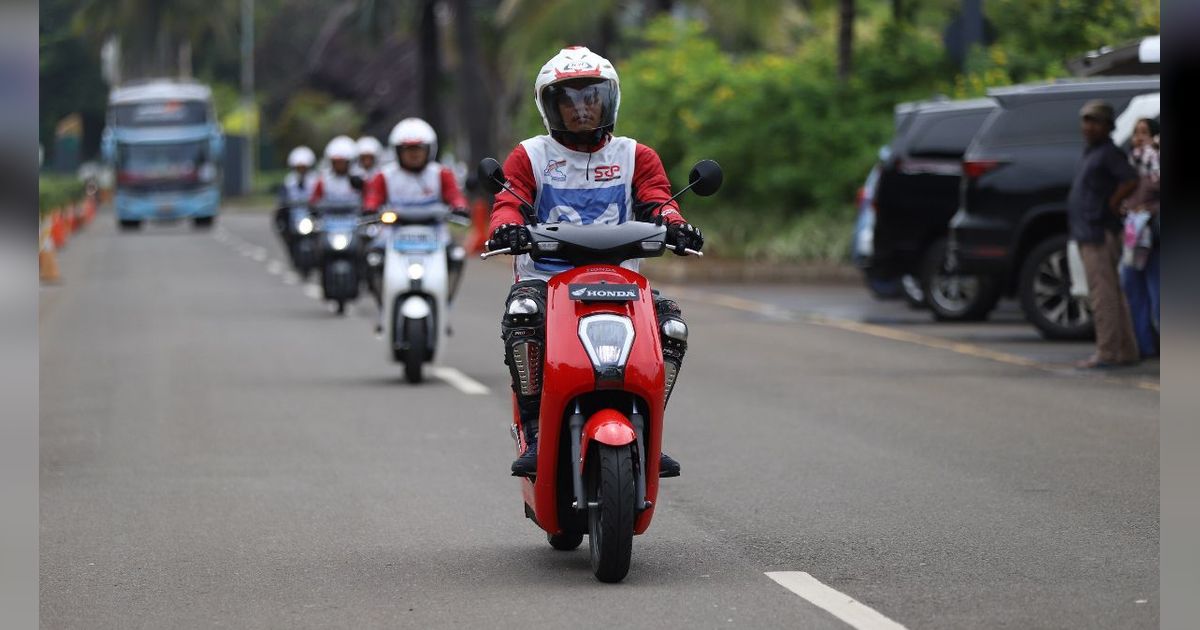 Bocoran Kemenperin: Pabrik Sepeda Motor Listrik Bakal Dibangun di Karawang, Luas Lahannya 54 Hektare