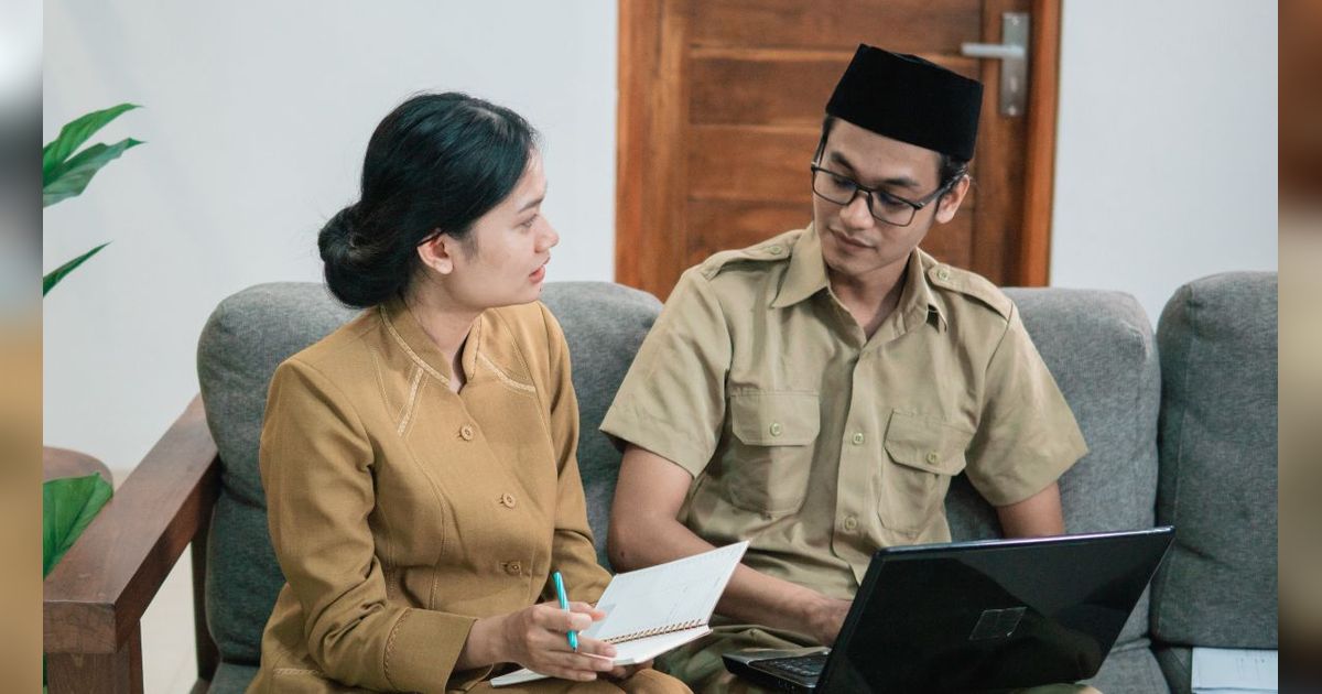 Cegah Perselingkuhan, ASN Diwajibkan Pasang Foto Keluarga di Tempat Kerja