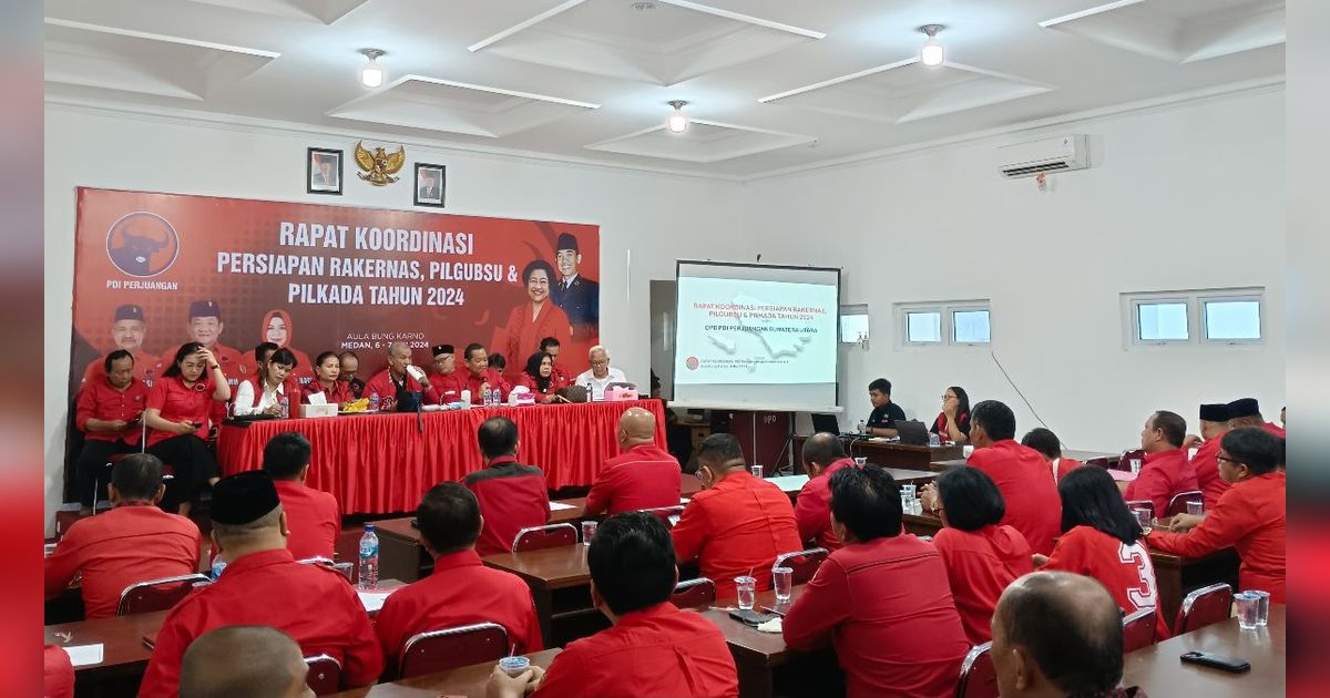 Foto Presiden Jokowi Tak Dipajang, PDIP Sumut Minta Maaf