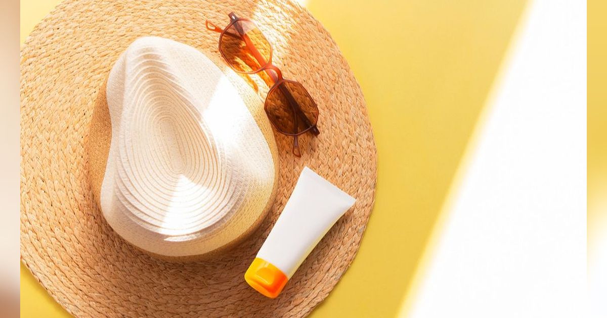 10 Rekomendasi Sunscreen yang Mengandung Niacinamide Terbaik Edisi 2024