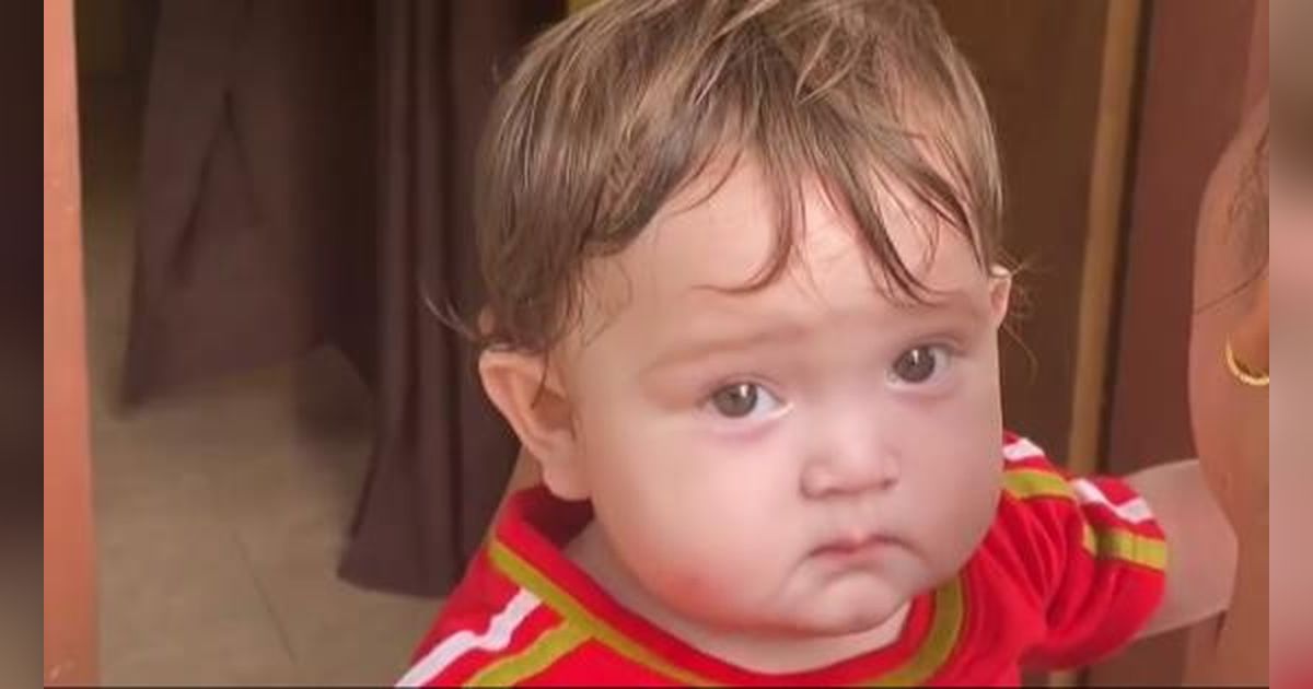 Heboh! Bocah Lucu dan Imut Ini Dikira Anak Bule Padahal Asli 'Produk' Sumatera Barat, Netizen: 'Tes DNA Dulu'