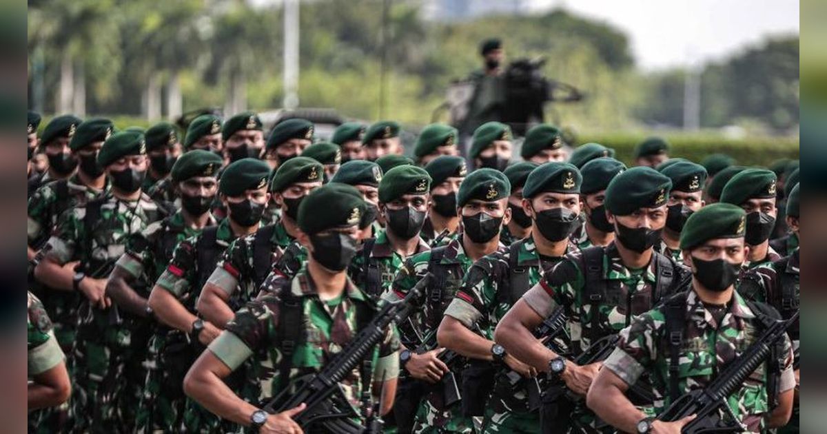 Datangi Batalyon 512, Kasad Maruli Sambil Gendong Anak Anggota TNI dan Memberikan Pesan yang Begitu Mendalam